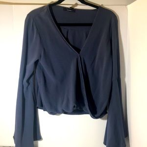Forever 21 crossover top size L long bell sleeves snap front gray blue